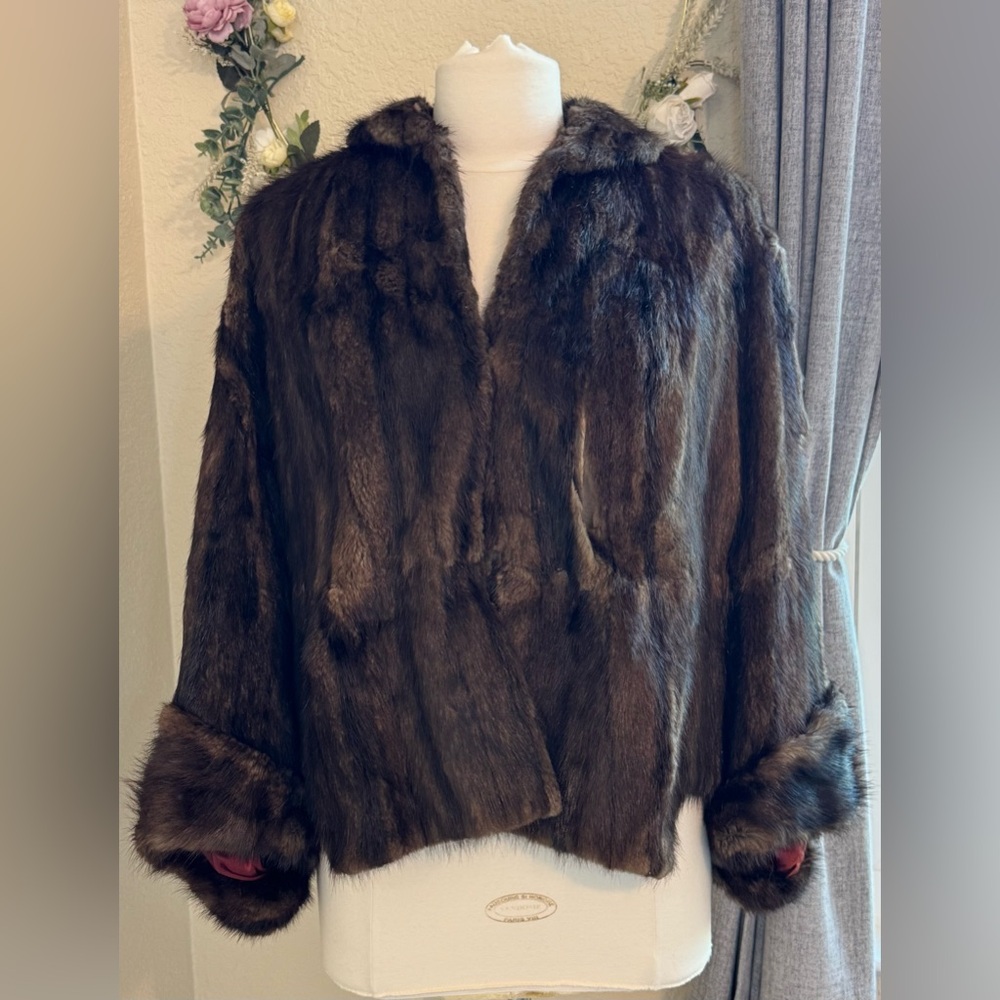 VINTAGE Dark Brown Mink Fur Coat FROM The 1950's - DAMAGED For Repurpose/Repair - Picture 2 of 15
